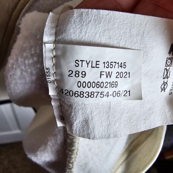 Under Armour Pullover Mens M Cream/tan 1/2 Zip‎ Fleece - Picture 4 of 7